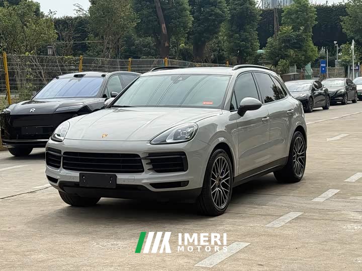 Porsche Cayenne 3.0T Platinum Edition