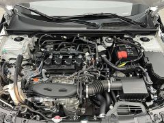 Honda Civic 180TURBO CVT Premium Edition - ფოტო 17