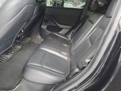 Tesla Model Y Rear-Wheel Drive - ფოტო 16