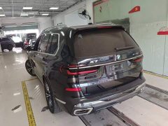 BMW X7 xDrive40i M Sport Luxury Package - ფოტო 4