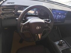 BYD Qin L DM-i 120KM Leading Edition - ფოტო 10