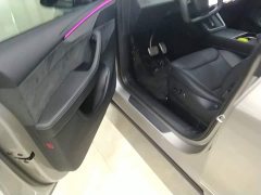Tesla Model Y L Long Range All-Wheel Drive - ფოტო 15