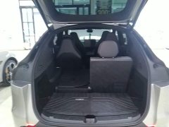 Tesla Model Y L Long Range All-Wheel Drive - ფოტო 18