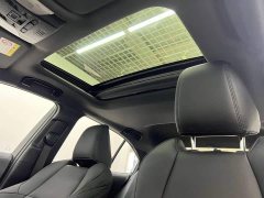 Toyota Corolla Hybrid 1.8H E-CVT Luxury - ფოტო 14