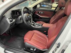 BMW 3 Series 2023 320i M Sport Package - ფოტო 17