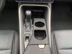 Toyota Camry Hybrid 2.5L XLE Premium - ფოტო 20