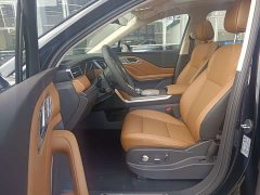 FAW Red Flag HS7 PHEV 2.0T PHEV AWD 2 Million Units Anniversary Edition 6-Seater - ფოტო 9