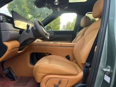 IM Motors Zhiji LS8 52 Max Luxury Six-Seater - ფოტო 7