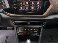 Volkswagen Touareg 2021 280TSI FWD Luxury Plus - ფოტო 12