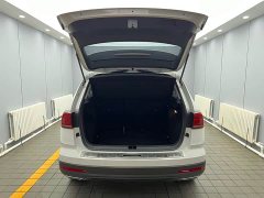 Volkswagen Touareg 2021 280TSI FWD Luxury Plus - ფოტო 19