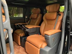 Toyota Alphard 2024 Hybrid 2.5L Premium Edition - ფოტო 9