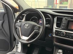Toyota Highlander 2018 2.0T AWD Luxury 7-Seater China VI - ფოტო 13