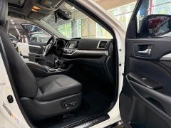 Toyota Highlander 2018 2.0T AWD Luxury 7-Seater China VI - ფოტო 9