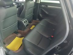 Honda Accord 260TURBO Luxury Edition - ფოტო 12