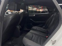 Volkswagen CC 380TSI Eye-Catching Edition - фото 9