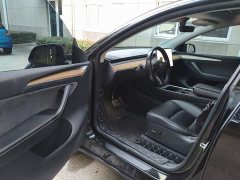 Tesla Model Y Standard Range RWD - ფოტო 15