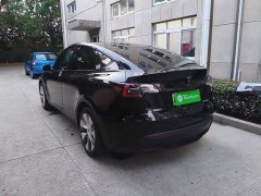 Tesla Model Y Standard Range RWD - ფოტო 4