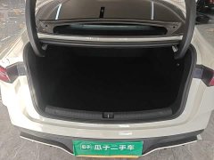 BYD Seal 06 DM-i 80KM Deluxe - ფოტო 18