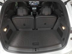 Nio Lerado L90 Max Six-Seater - ფოტო 18