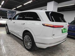 Nio Lerado L90 Max Six-Seater - ფოტო 4