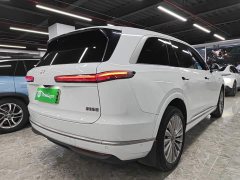 Nio Lerado L90 Max Six-Seater - ფოტო 6