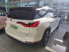 NIO ES8 415KM Signature Edition Six-Seater - ფოტო 6