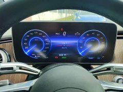 Mercedes-Benz EQE 350 Pioneer Edition - photo 11