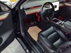 Tesla Model Y Rear-Wheel Drive - ფოტო 15