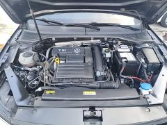 Volkswagen Magotan 280TSI DSG Comfort - ფოტო 19