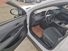 BYD Qin PLUS DM-i Smart Drive 128KM Entry-Level - ფოტო 15