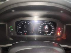 Honda Civic Hatchback 240 Turbo CVT Sharp Edition - ფოტო 11
