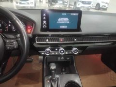 Honda Civic Hatchback 240 Turbo CVT Sharp Edition - ფოტო 12