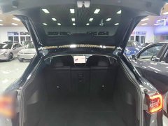Tesla Model Y Long Range All-Wheel Drive - ფოტო 18
