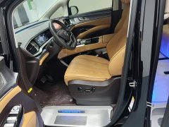 Denza BYD Denza D9 DM-i 1050 Premium - ფოტო 14