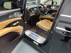 Denza BYD Denza D9 DM-i 1050 Premium - ფოტო 15