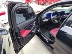 BMW i5 eDrive 35L M Sport Package - ფოტო 15