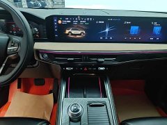 Ford Explorer EcoBoost 285 Kunlun Peak Edition 6-seater - ფოტო 12