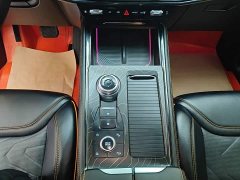 Ford Explorer EcoBoost 285 Kunlun Peak Edition 6-seater - ფოტო 13