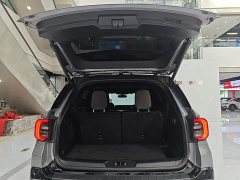 Ford Explorer EcoBoost 285 Kunlun Peak Edition 6-seater - ფოტო 18