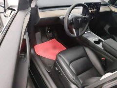 Tesla Model Y Rear-Wheel Drive - ფოტო 15