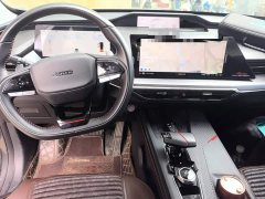 Changan Oushan Z6 Blue Whale 1.5T DCT Smart Edition - ფოტო 12
