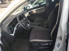 Volkswagen Golf 200TSI DSG - ფოტო 14