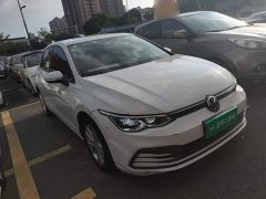 Volkswagen Golf 200TSI DSG - ფოტო 3