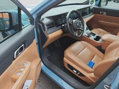 Li Auto ONE Extended Range 6-Seater - ფოტო 13