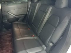 Tesla Model Y Long Range All-Wheel Drive - ფოტო 16