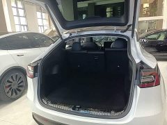 Tesla Model Y Long Range All-Wheel Drive - ფოტო 18