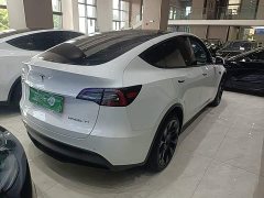 Tesla Model Y Long Range All-Wheel Drive - ფოტო 6
