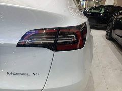 Tesla Model Y Long Range All-Wheel Drive - ფოტო 7