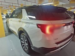 Ford Explorer EcoBoost 285 AWD Titanium 7-Seater - ფოტო 4
