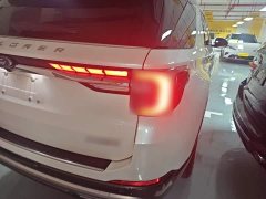Ford Explorer EcoBoost 285 AWD Titanium 7-Seater - ფოტო 7